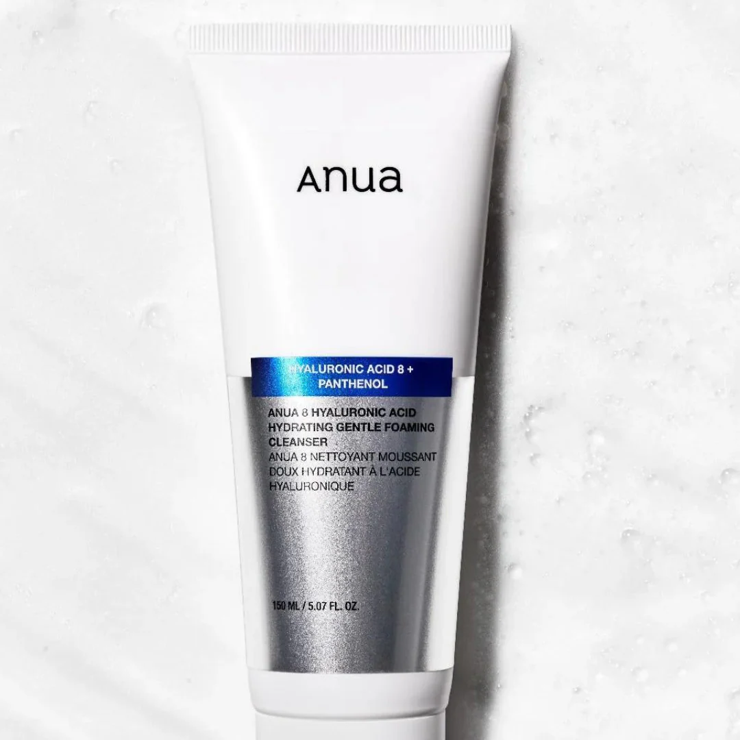 8 Hyaluronic Acid Hydrating Gentle Foaming Cleanser - 150 ml - Image 3