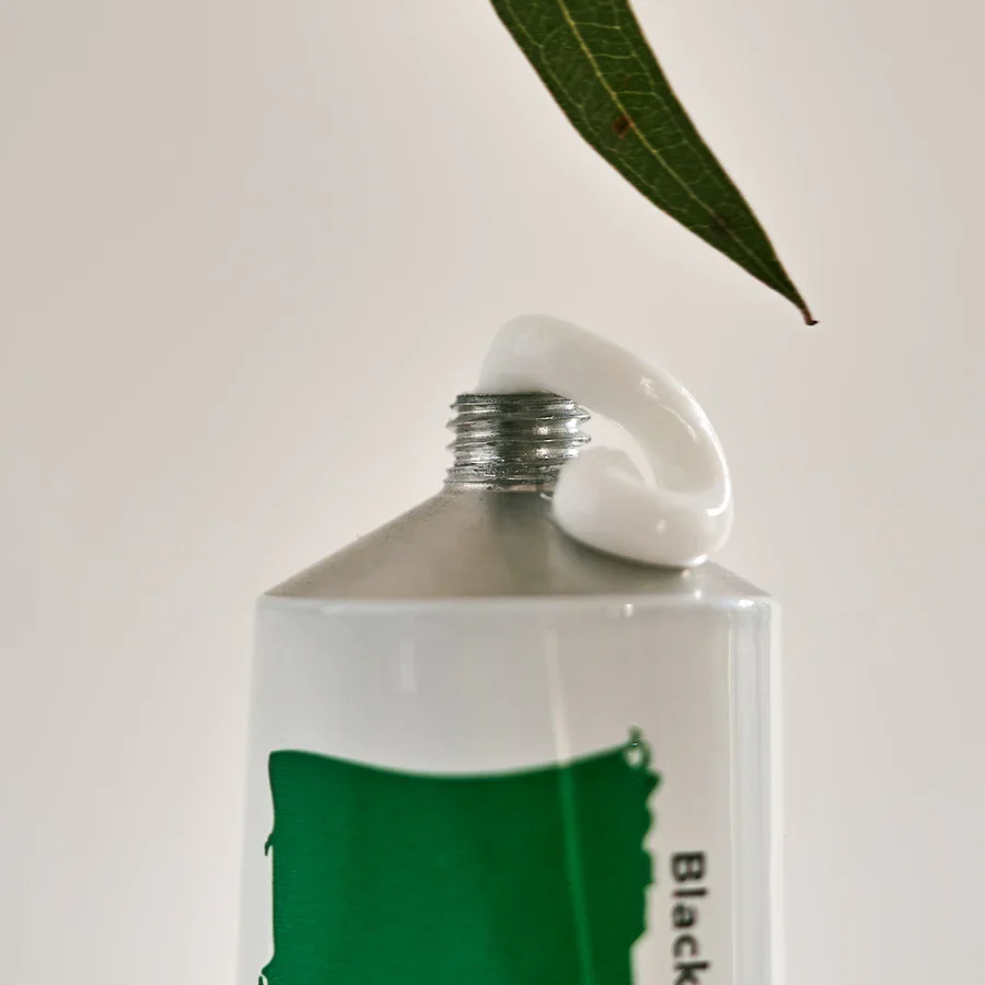 Black Bamboo Nourishing Calming Hand & Nail Cream - 50 ml - Image 2