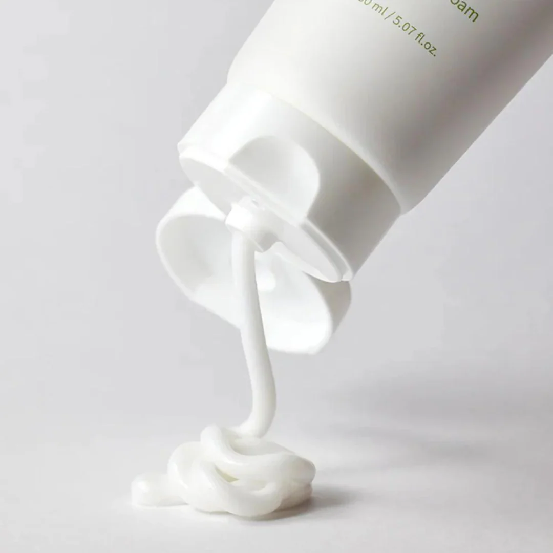 Centella Cleansing Foam - 150 ml - Image 2