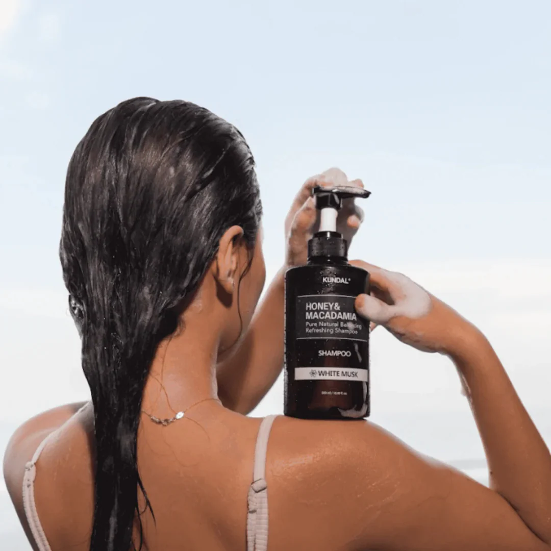 Honey & Macadamia Nature Shampoo - 500 ml - Image 4