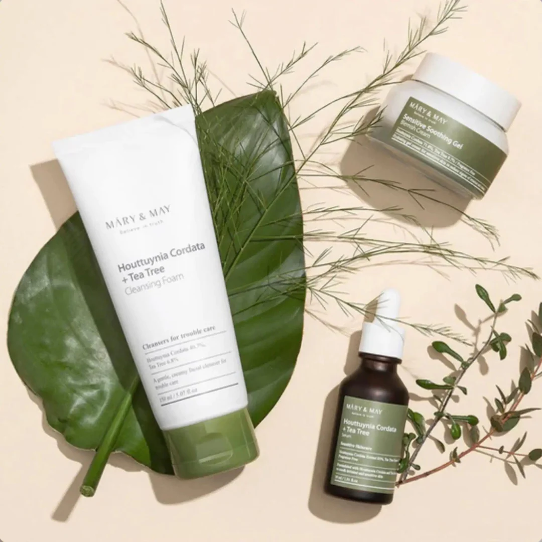 Houttuynia Cordata + Tea Tree Cleansing Foam - 150ml - Image 4