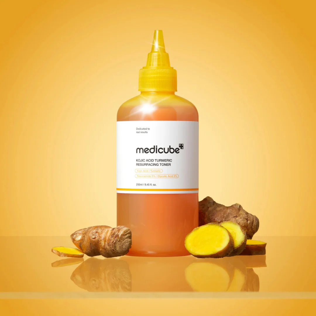 Kojic Acid Turmeric Resurfacing Toner - 250 ml - Image 4