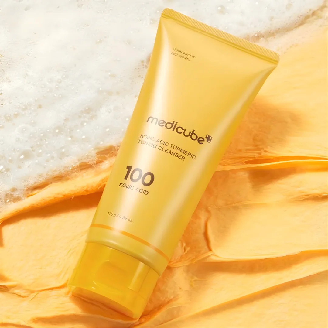 Kojic Acid Turmeric Toning Cleanser - 120 g - Image 2