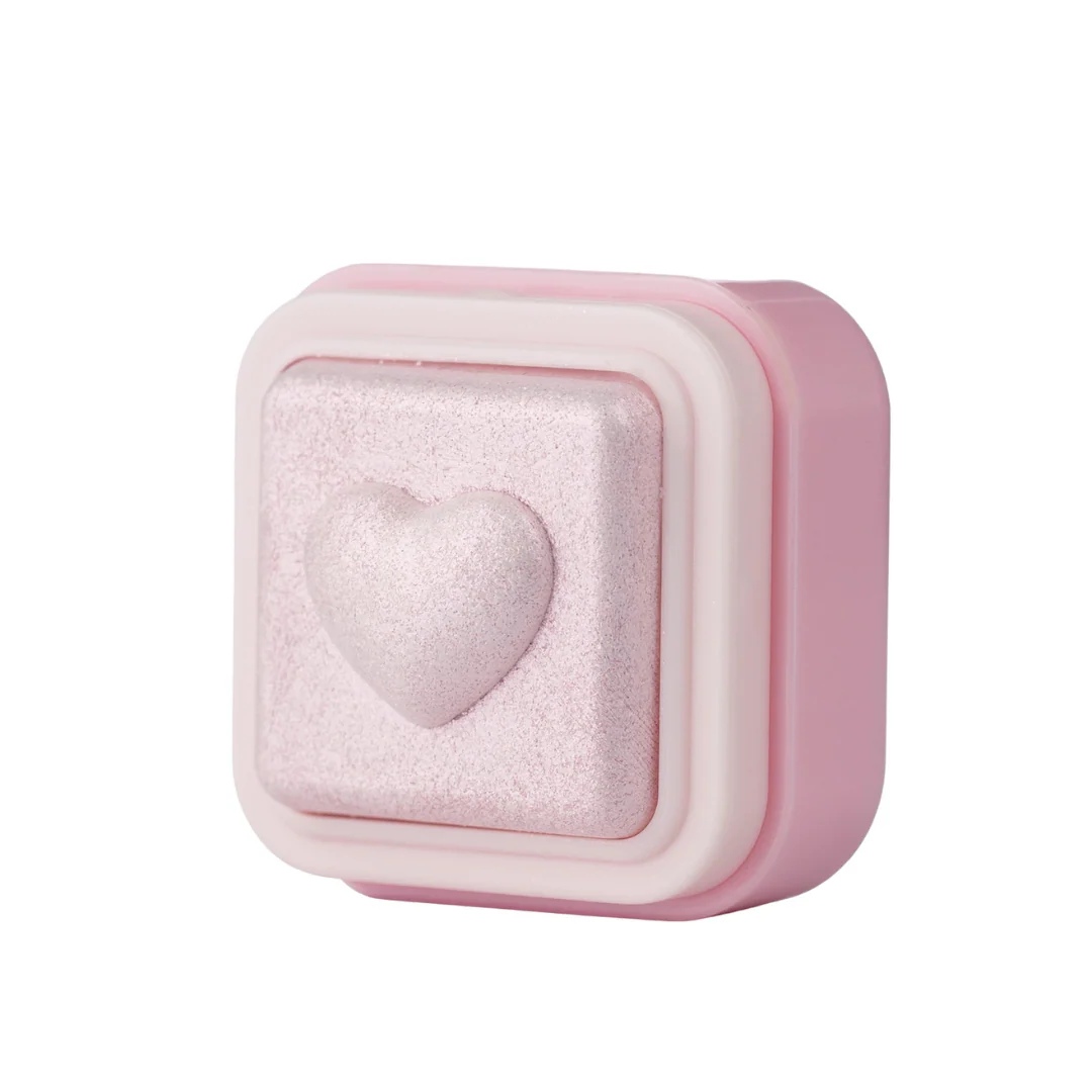 Milk Bling Heartlighter - 2.2 g - Image 3