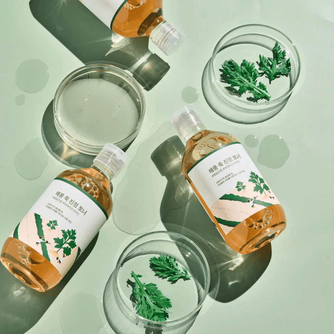 Mugwort Calming Toner - 300 ml - Image 2