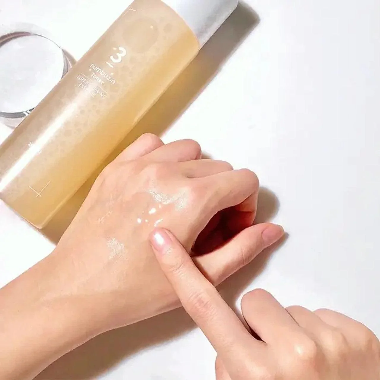 No. 3 Super Glowing Essence Toner - 200ml - Image 4