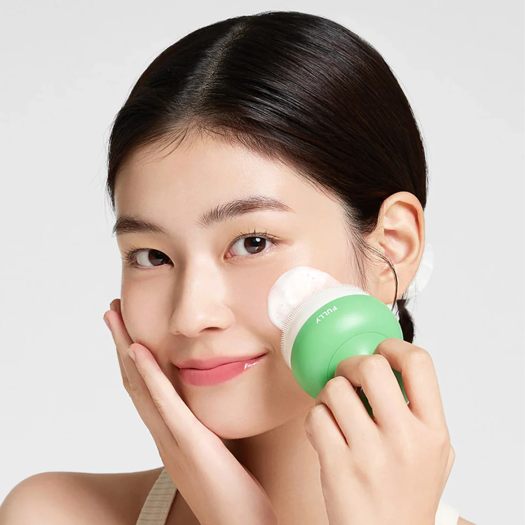 Pore Cleansing Brush - Image 4