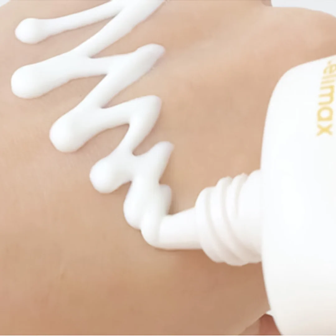 Pore+Dark Spot Brightening Care Sunscreen - 50 ml - Image 4