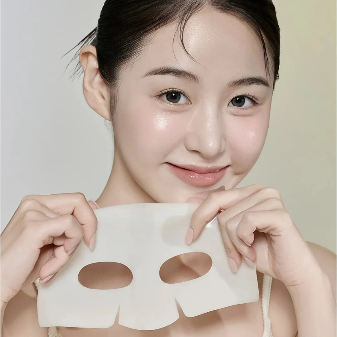 Radiant Vita Niacinamide Real Deep Mask - 4 Sheet Masks - Image 4