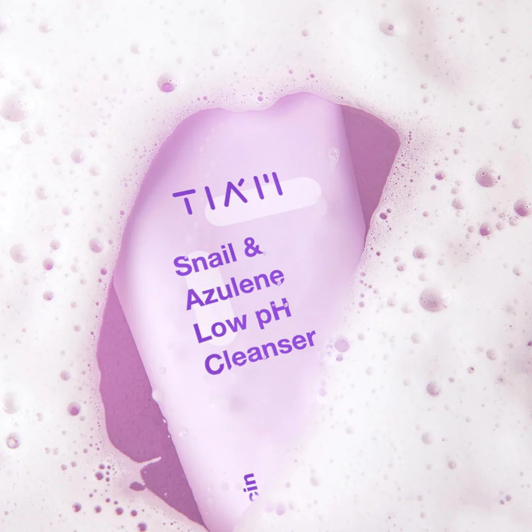 Snail & Azulene Low pH Cleanser - 200 ml - Image 2