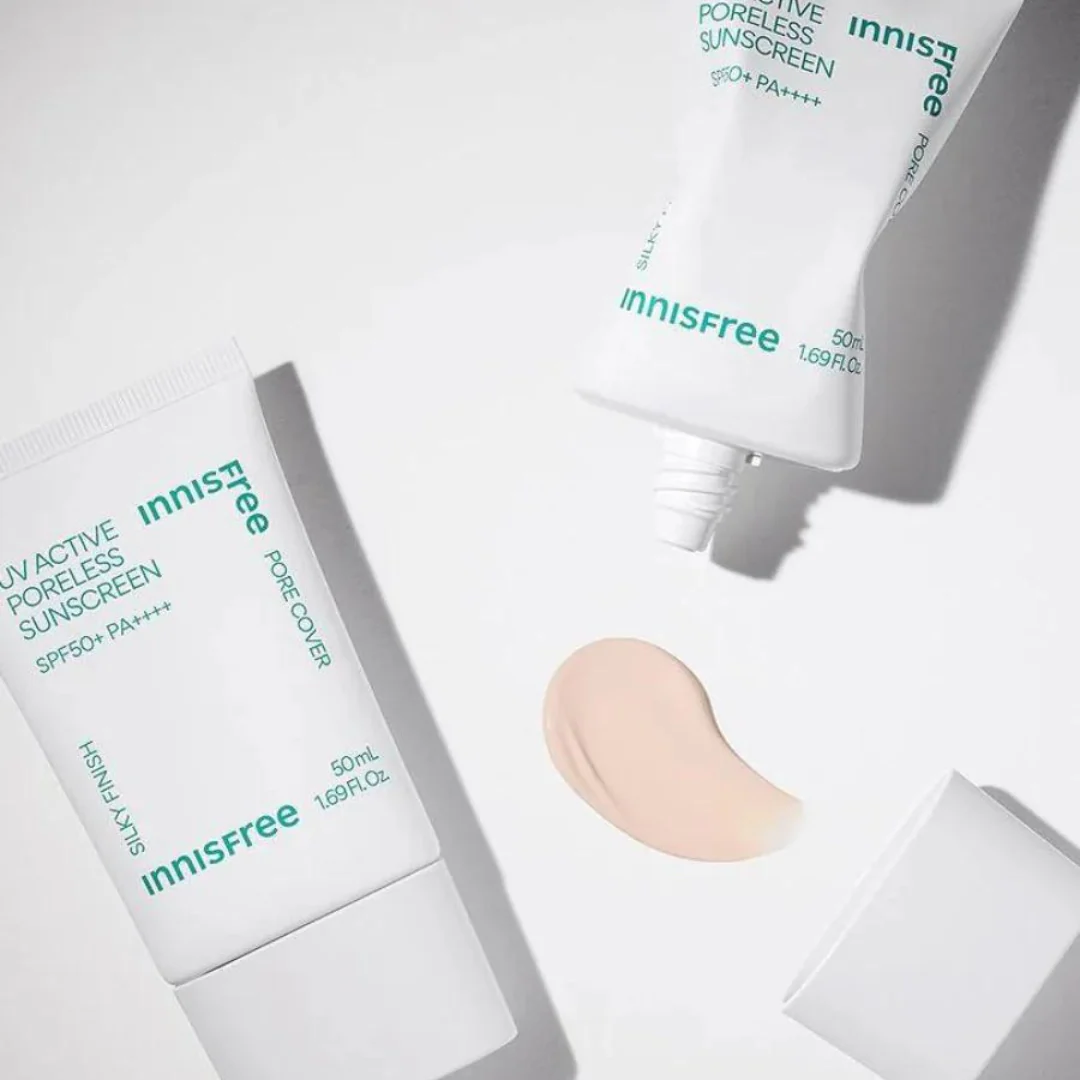 UV Active Poreless Sunscreen (SPF50+ PA++++) - 50 ml - Image 2